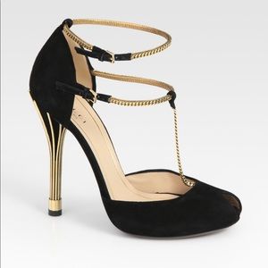 Gucci Ophelie suede leather peeptoe pumps.Stunning